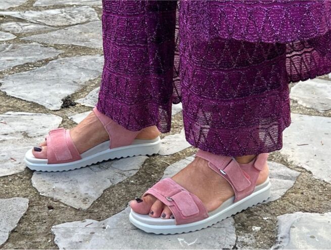 sandali modello Savona con pantaloni in lurex