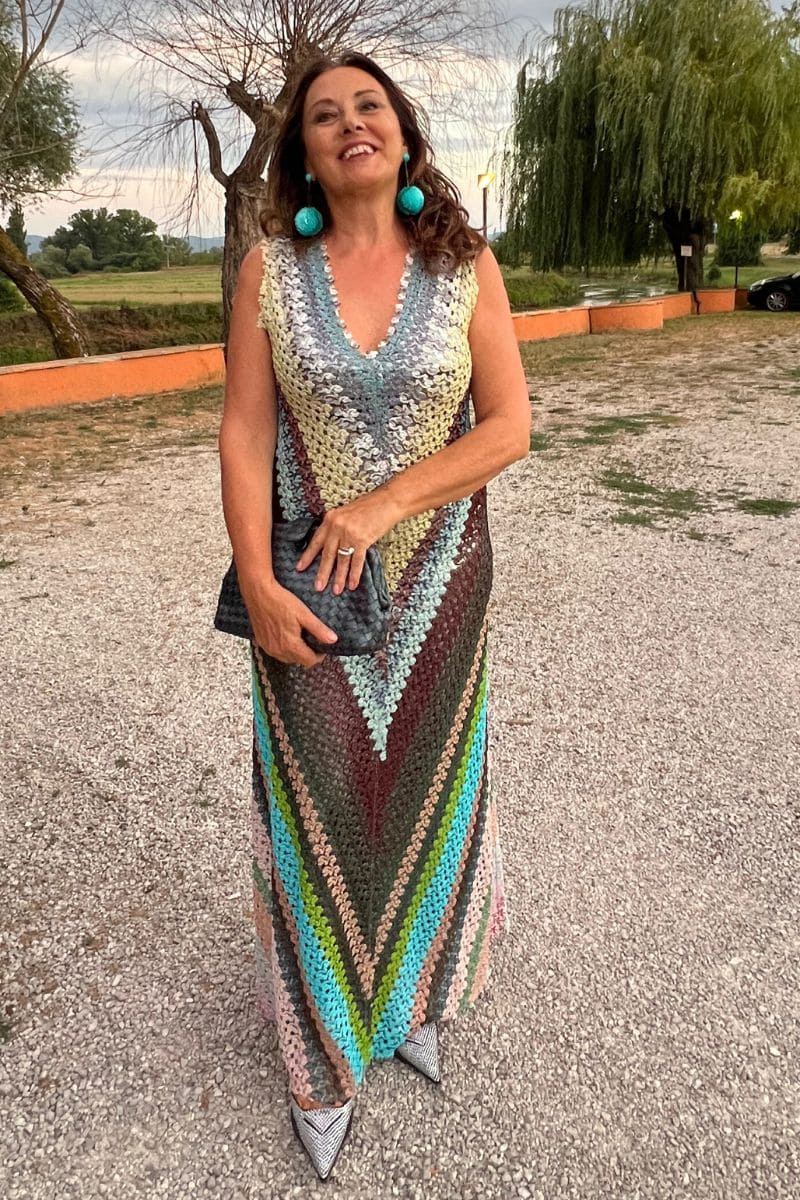 Come indossare un abito sottoveste: consigli di stile 3 slip dress over 60