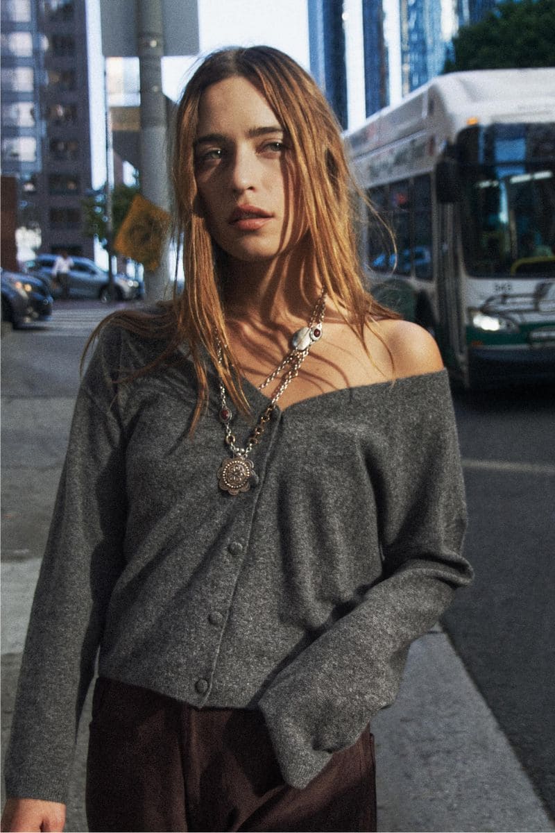 Abbigliamento Zara autunno inverno: 7 outfit da comprare prima che vadano sold out 8 zara cardigan in lana e cashmere grigio e con scollo a v